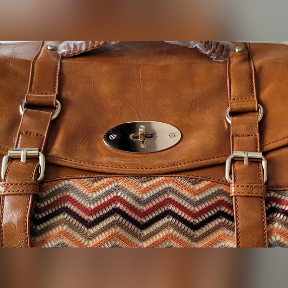 Street Level Woven Messrnger / Attache Bag. New With Tags, Vegan Leather - Picture 8 of 8